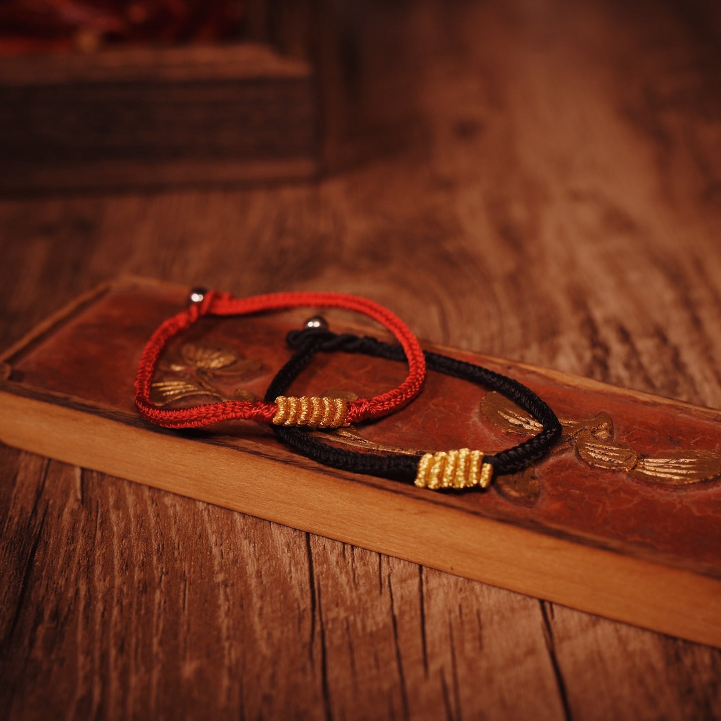 Eternal Lover's Knot Bracelet - Dual Energy Bonding Talisman for Relationship Stability - karmafu
